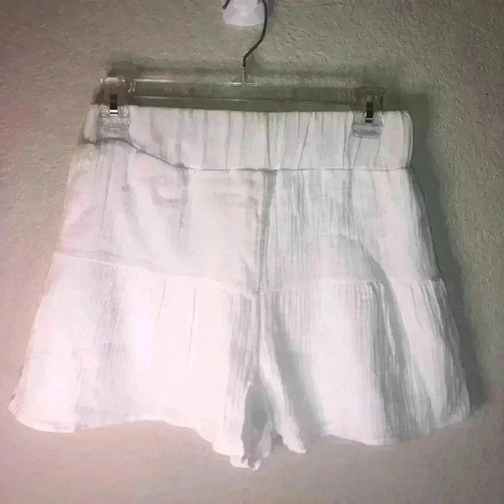 KOURT white cotton skort sz M NWOT
